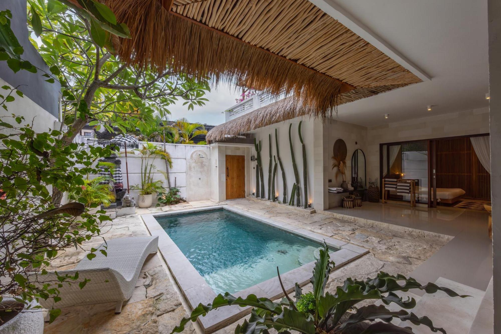 Turan Casa Auri Seminyak Exterior foto