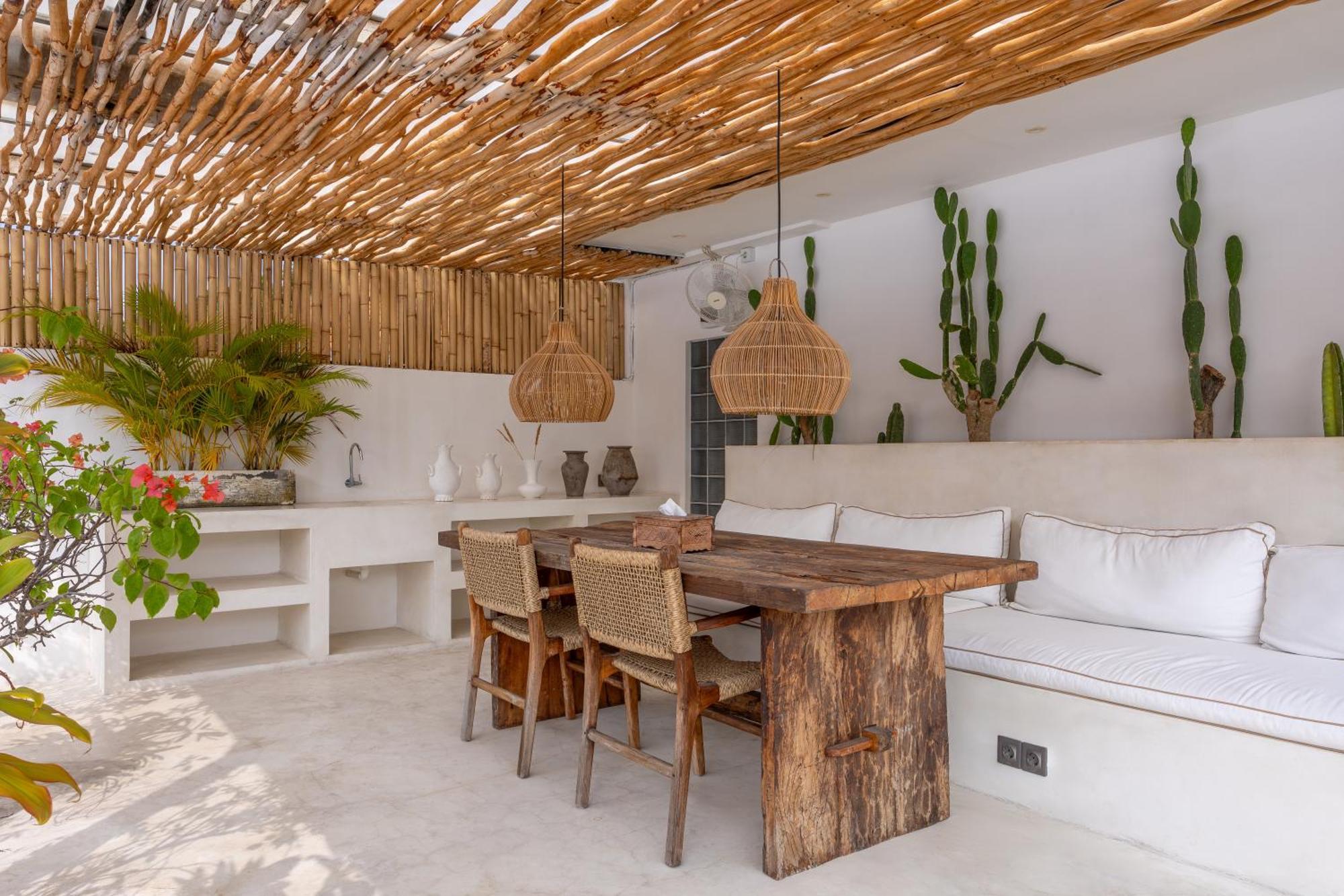 Turan Casa Auri Seminyak Exterior foto