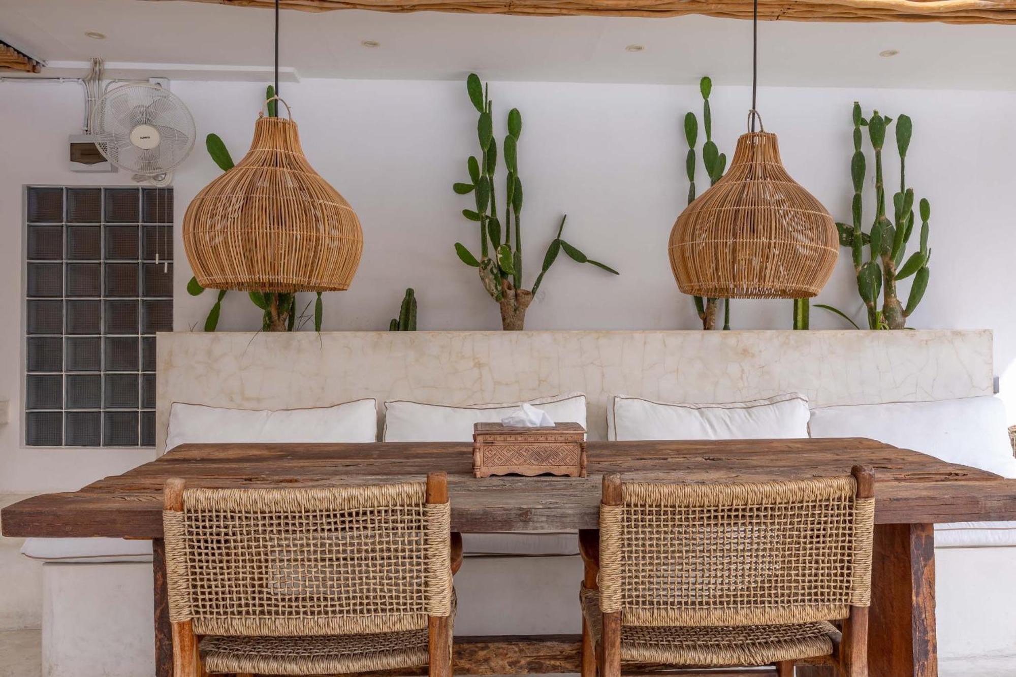 Turan Casa Auri Seminyak Exterior foto