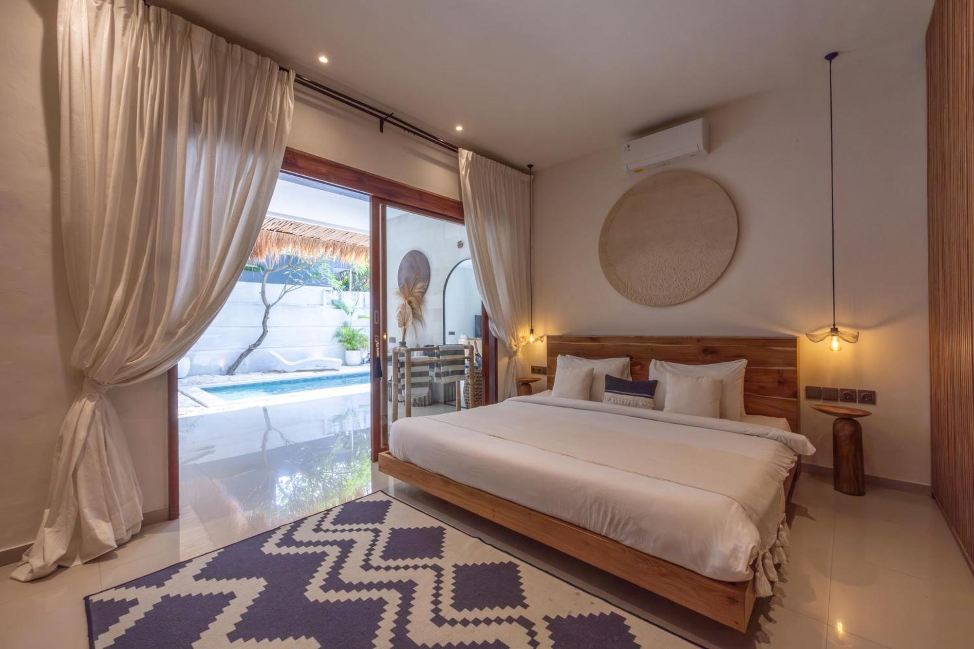 Turan Casa Auri Seminyak Exterior foto